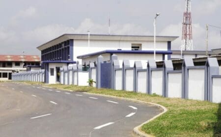 Ouattara procédera à l’ouverture officielle du CHU d’Angré vendredi, annonce le ministère de la santé