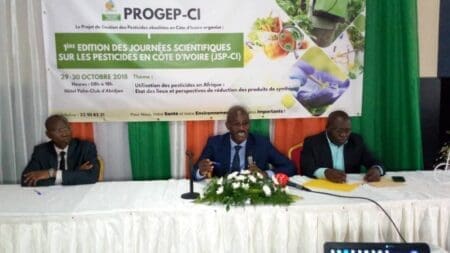Côte d’Ivoire: 4000 tonnes de pesticides frauduleux entrent dans le pays chaque année (Ministre)