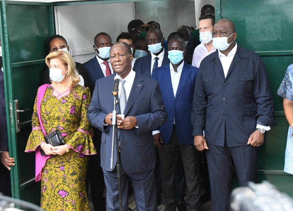 Présidentielle : Alassane et KKB ont voté dans la matinée, et appellent à la Paix