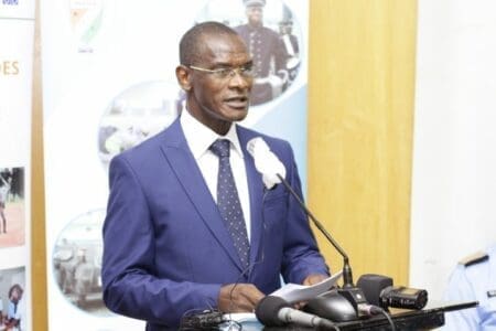 » La menace terroriste frappe à nos portes »