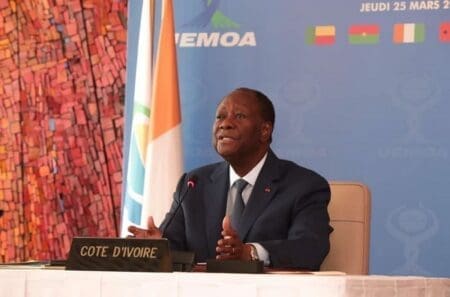 Alassane OUATTARA passe la main à Roch KABORÉ