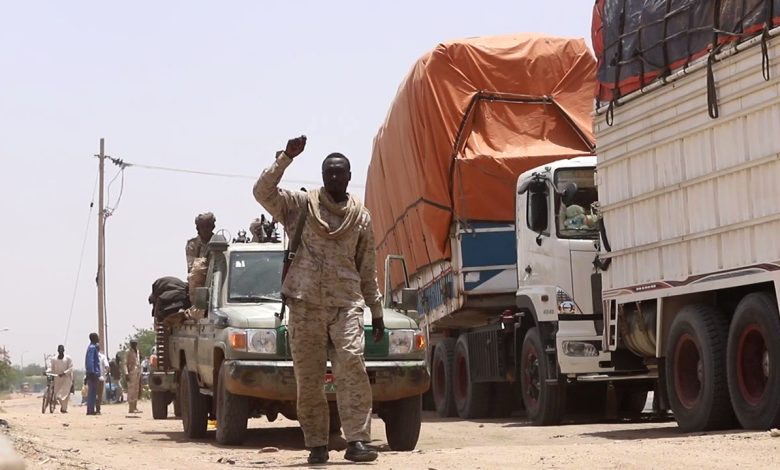 Les forces de soutien rapide sécurisent l'arrivée des camions à Nyala