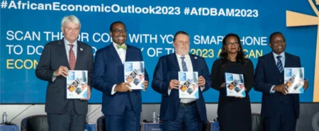 Accueil / Actualités et événements / L’Afrique devrait être la deuxième région à la croissance la plus rapide après l’Asie, même si demeurent des vents contraires, selon le rapport Perspectives économiques en Afrique de la BAD