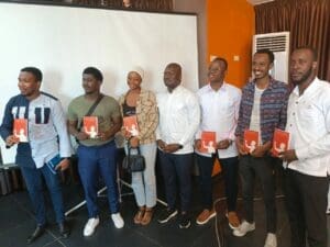 Culture : Béranger Gbohou lance un appel vibrant à la jeunesse avec son livre Ta Voix Compte !