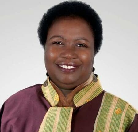 Tanella Boni : Lauréate de la 13ème édition du Prix Tchicaya U Tam’si de la poésie africaine(2025)