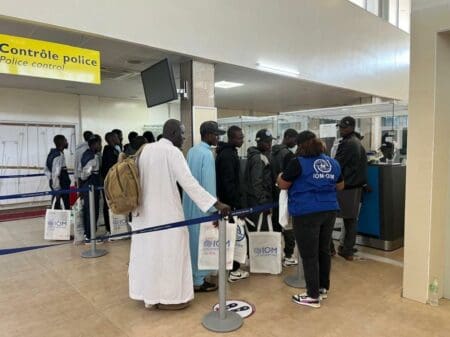 Migration : le Nigeria et le Royaume-Uni s’accordent pour des retours encadrés