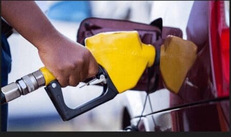 Carburants en Côte d’Ivoire : des prix stables malgré la tempête pétrolière mondiale